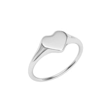 Load image into Gallery viewer, Solid Heart Ring