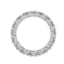 Load image into Gallery viewer, The Marina - Luxe Cushion Cut Band